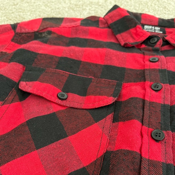 Jolie and Joy Red and Black Plaid Flannel ❤️🖤 - Picture 9 of 11
